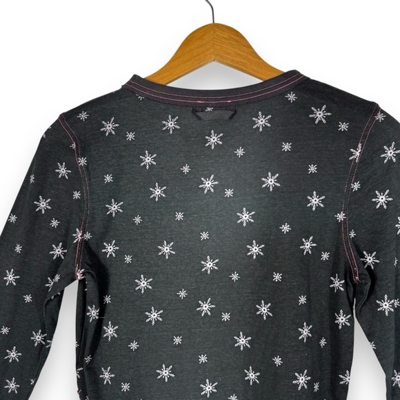 Intimately Free People Crew Neck Long Sleeve Sleep Shirt, Black Snowflake, Small - Picture 10 of 11